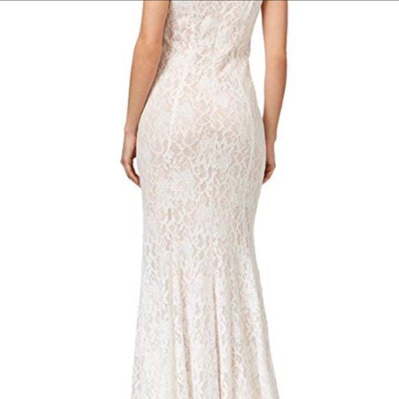 Nightway Lace Keyhole Halter Gown Maxi Mermaid Wedding Dress Ivory/Nude Size 8 - Picture 2 of 4